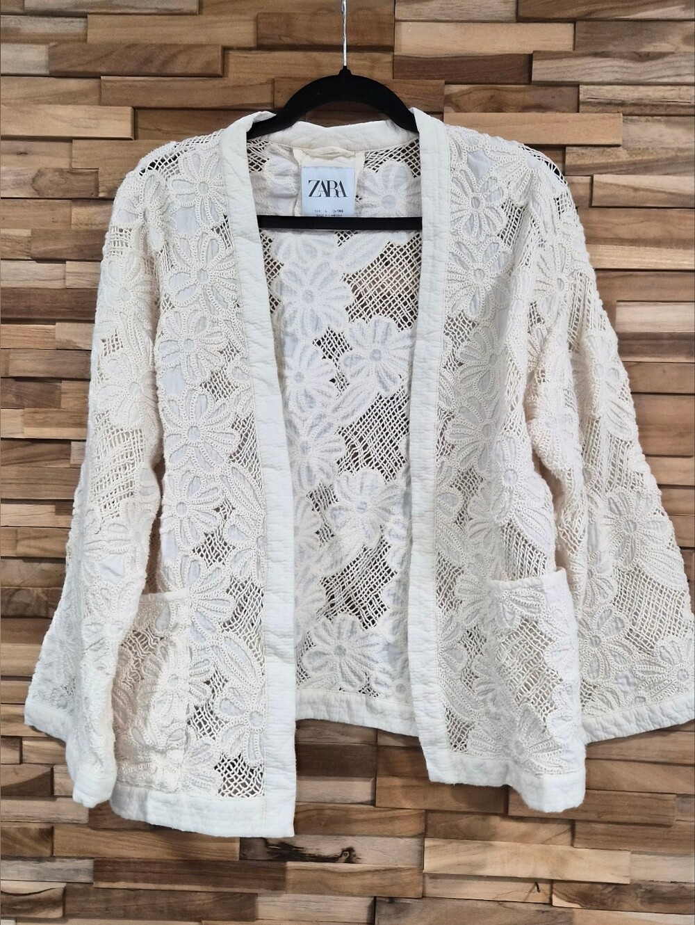 ZARA Cream Floral Crochet Open-Front Cardigan - Size L